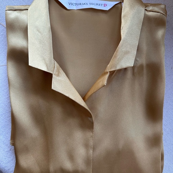 Victoria Secret Sleep Shirt / Intimate - Picture 5 of 5